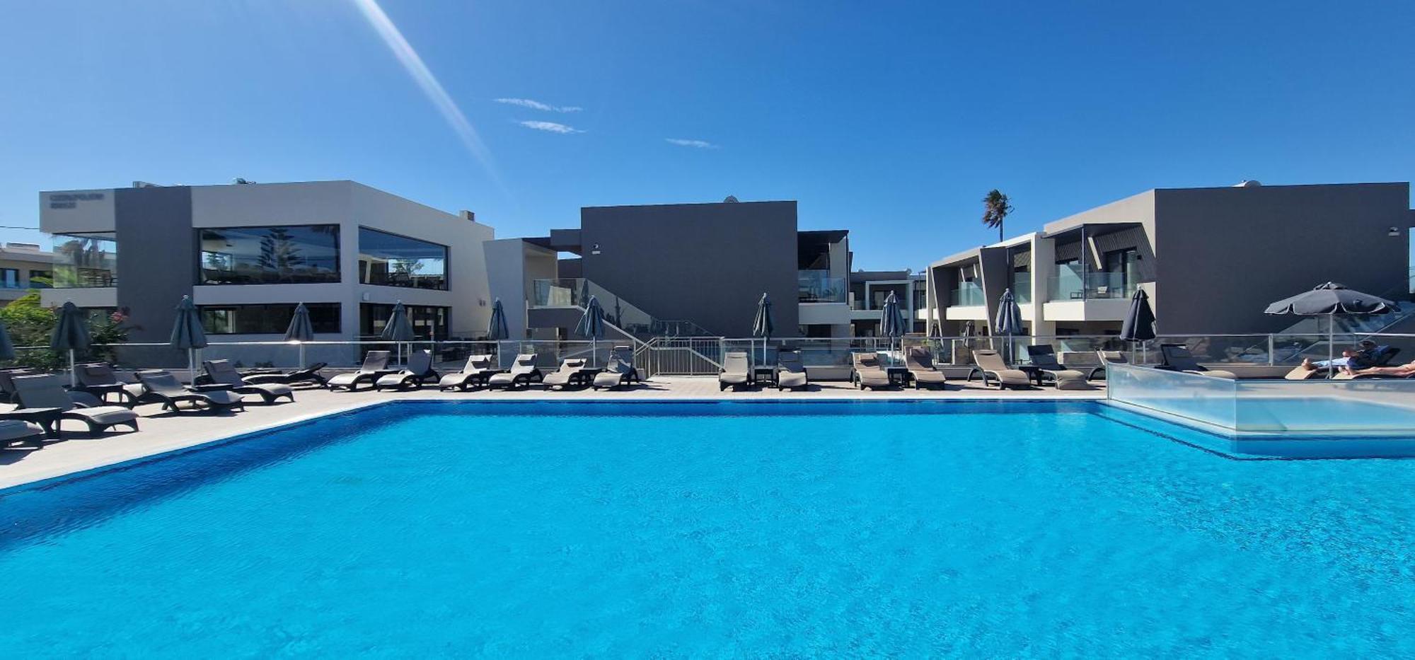 Cosmopolitan Hotel Екстер'єр фото