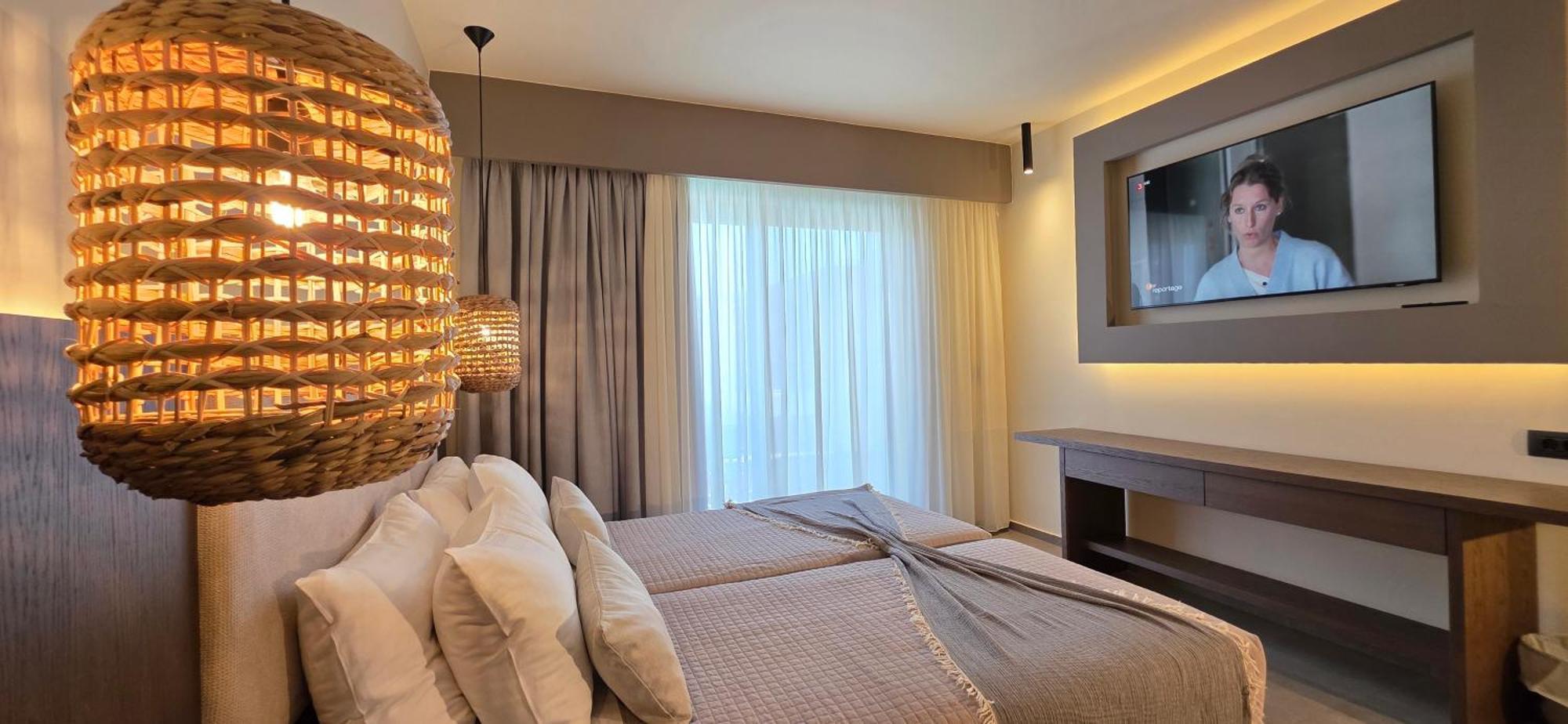 Cosmopolitan Hotel Екстер'єр фото